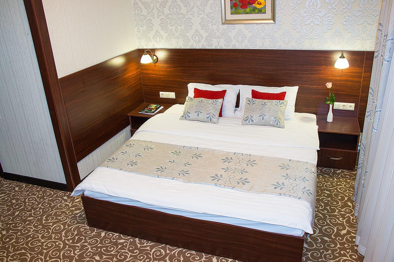 Silk Way Hotel Almaty Eksteriør billede